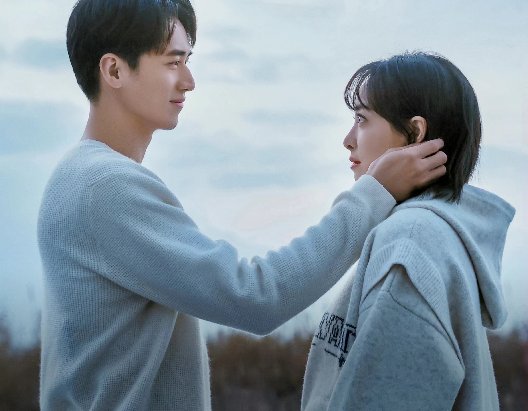 许凯|小冷八卦：许凯新剧番位惹争议？邓超新电影开拍？许魏洲资源虐？范冰冰复出？