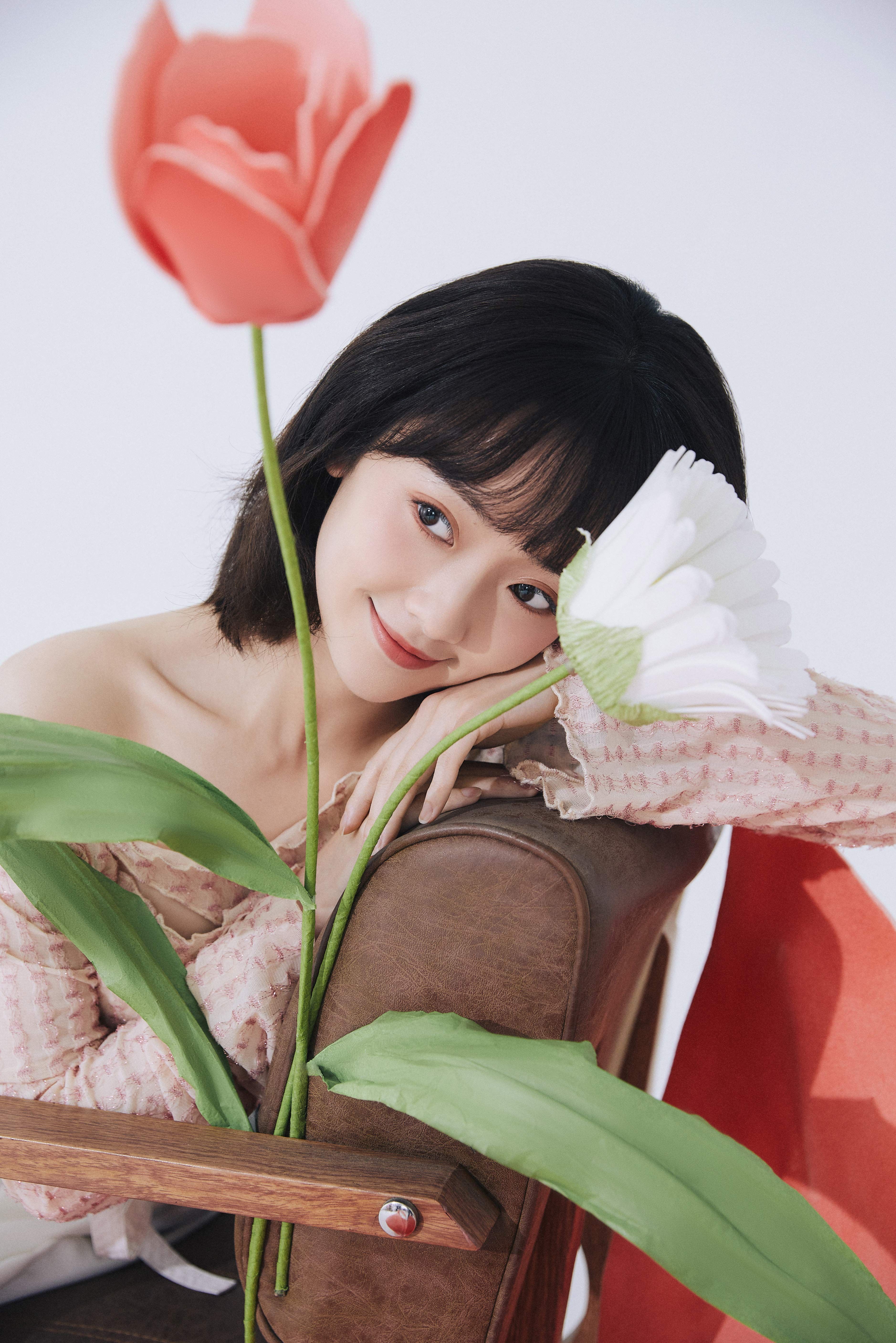 王路晴|王路晴温柔治愈写真 清甜笑容少女感爆棚