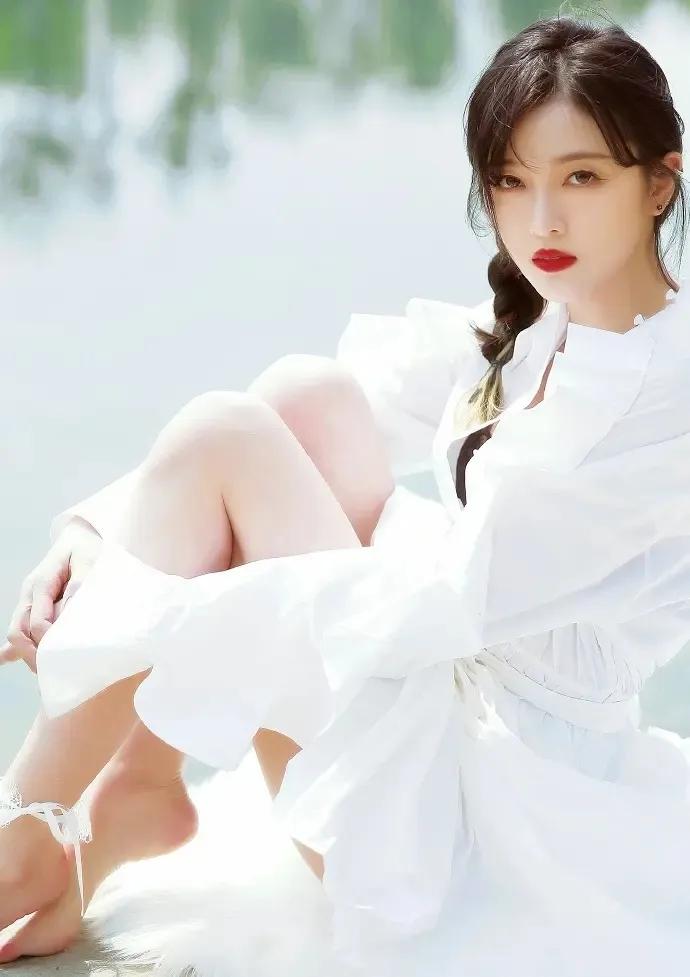 吴宣仪|性感女神吴宣仪，人间天使而又古灵精怪