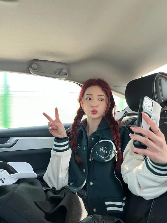 刘诗诗|二月初始，杨幂刘诗诗美女们联手搞事业，胡歌回归家庭结婚生子！