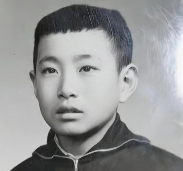 姚刚|演员姚刚：对婚姻不将就，52岁仍单身，无儿无女成母亲心病