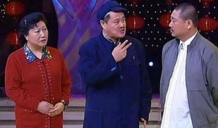 春晚|闫学晶：6次登上春晚，45岁意外怀孕，儿女一番话让她老泪纵横