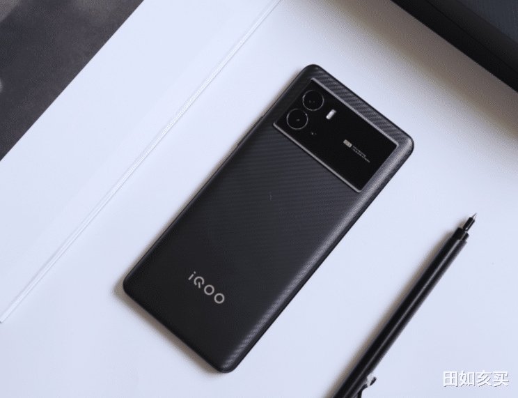 鸢尾|2022下半年展望，iPhone14Pro领衔，5款重磅新机又将大放异彩