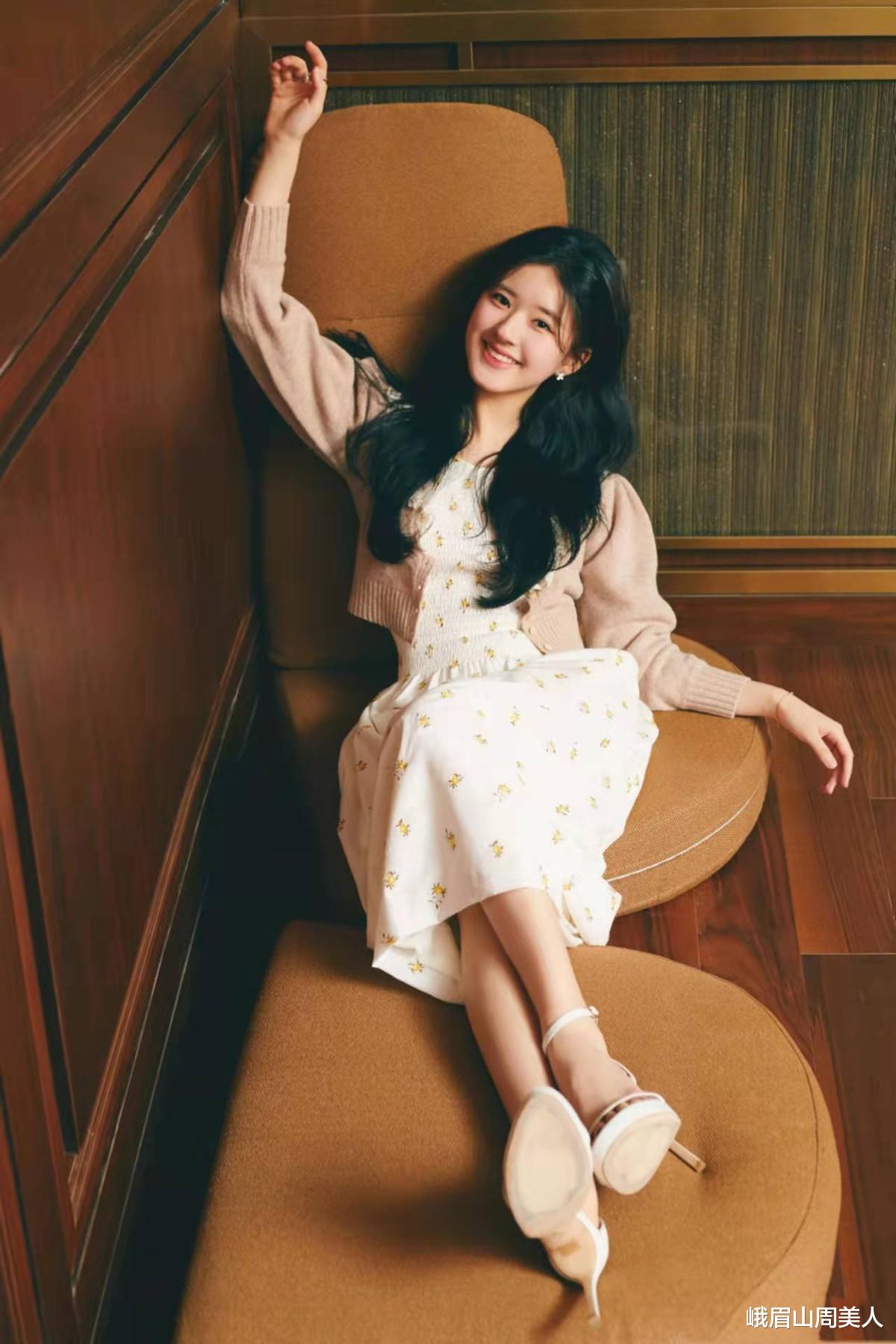 穿衣搭配 ?为什么有些女人长相不出众，却有一股高级感？答案在这3个地方