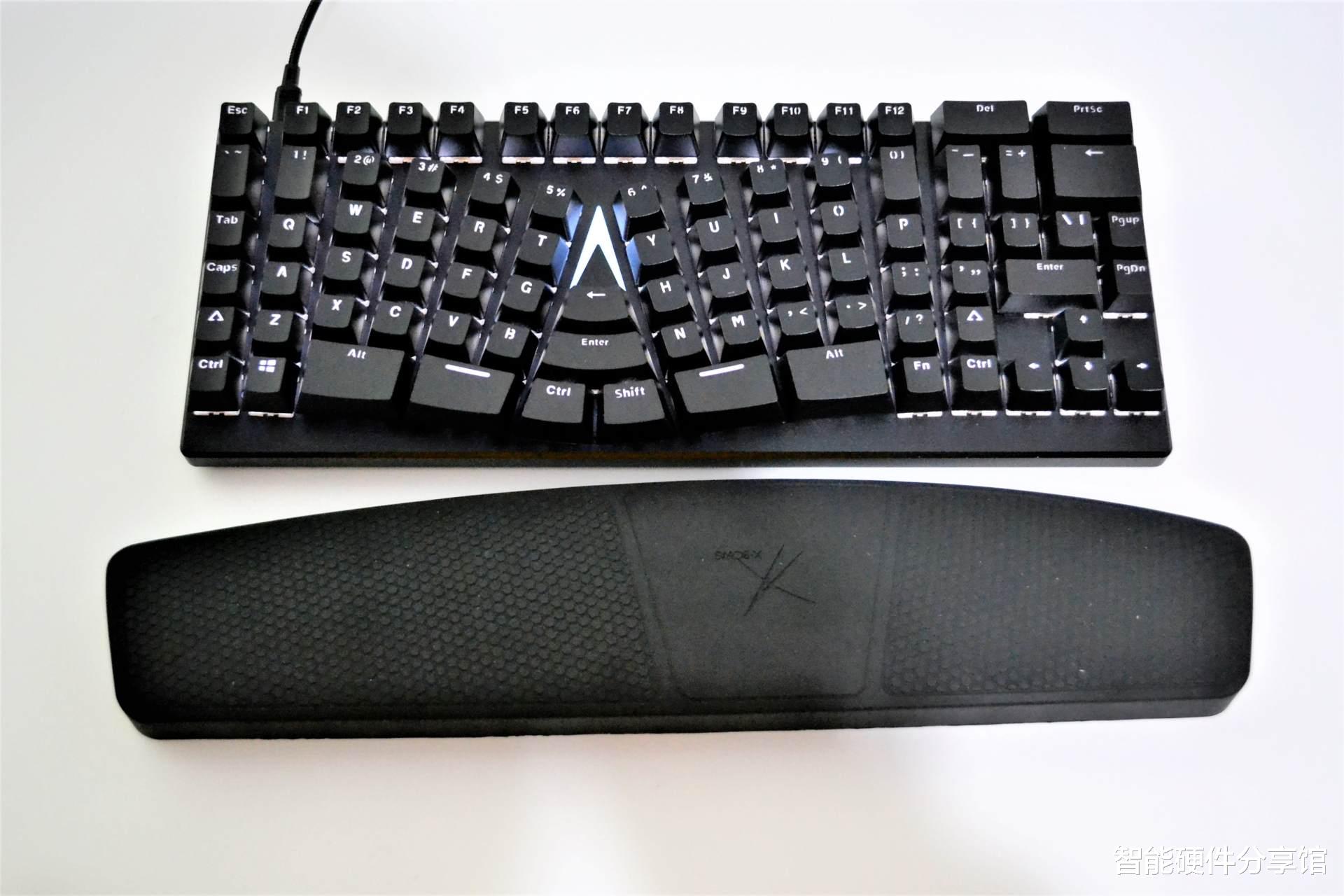 spring|将键盘“扳弯”后更适合键盘侠？亲测X-Bows，便知人体工程学厉害