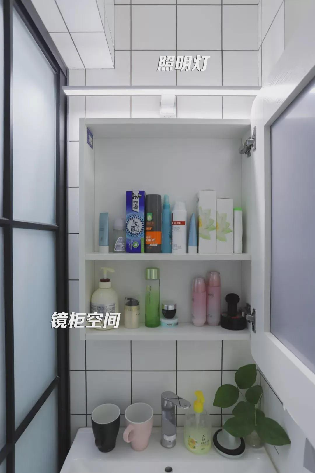 她家33㎡，坚持全屋打满柜子，收纳颜值两不误，看着就让人羡慕