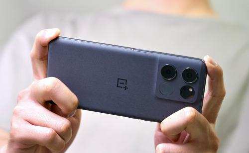 一加科技|从1999降至1799元!中端神U+5000毫安大电池,一加也有性价比