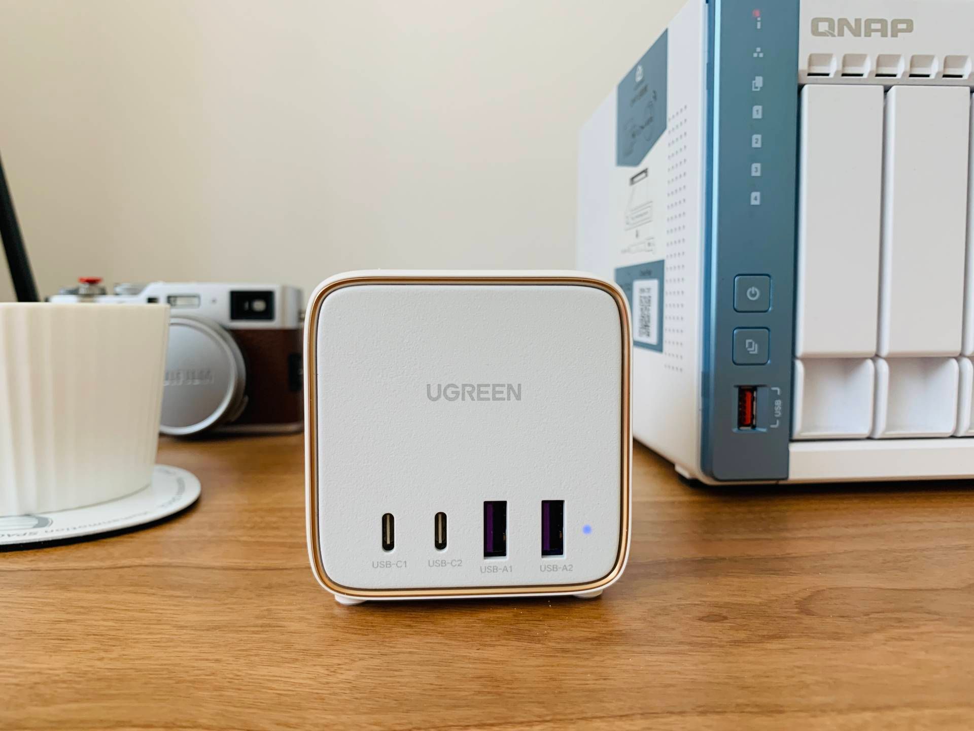 小金刚|绿联智充魔盒，桌面充电小金刚