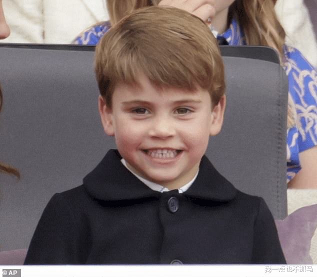 威廉|梅根女儿莉莉贝特的照片首次曝光！这头发和样子，像爹！