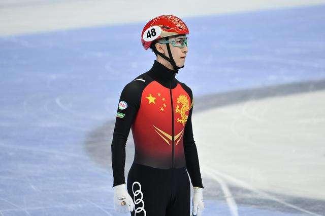 周洋|丢了金牌又丢人，韩国队故意犯规撂倒多人，周洋半圈教做人