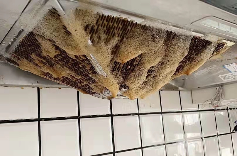 锅生锈了,发黄又变黑?老保姆教你这么做,旧锅变新锅!