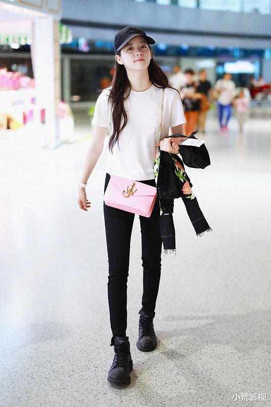 欧阳娜娜|章若楠，张小斐，卢靖姗，蒋欣，萧亚轩，欧阳娜娜！