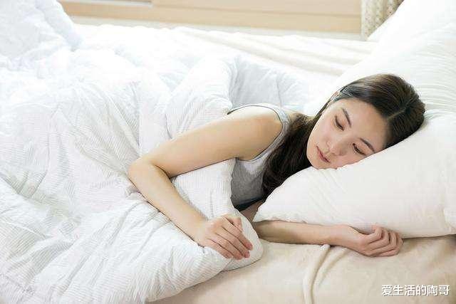 衰老 女人50岁后,牢记4多吃、3不做,美容养颜,延缓衰老,健康长寿