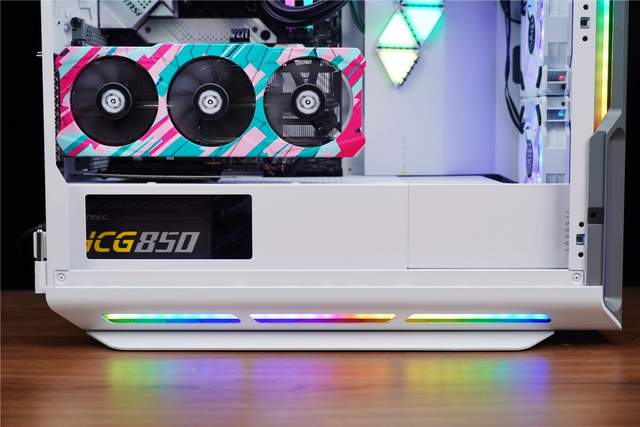 海盗船|12代酷睿装机分享,看美商海盗船iCUE 5000T 怎么“一网打尽”