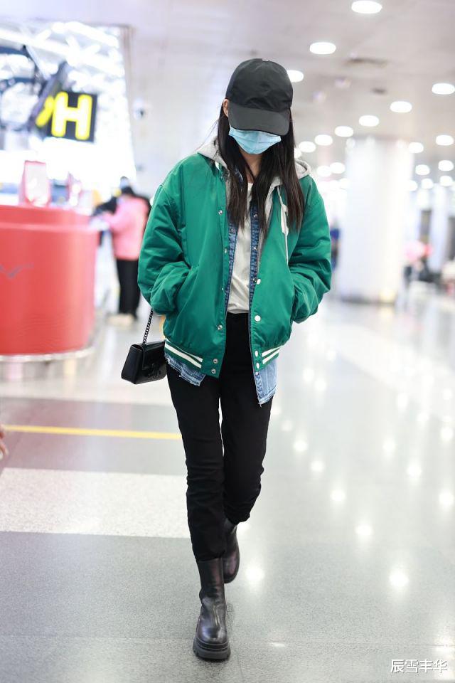 李沁|在李沁的私服中感受到了“春天”气息，还搭得很有活力，太时髦了