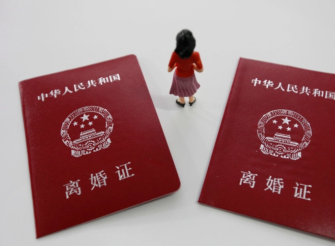 岳父杀女婿满门判死刑,女儿出具谅解书和解,却不愿签字火化丈夫