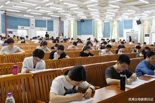 招聘|又一知名高校招聘辅导员，录取后有望享受编制，应届生要抓住机会