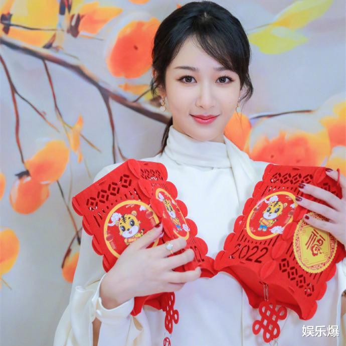 杨紫|《长相思》开拍登热搜，网传杨紫将出演，却引原著粉不满