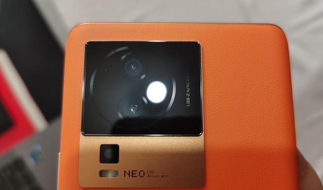 |iQOONeo7和iQOONeo7竞速版对比,选哪款更好?