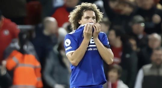 利物浦2-1逆转莱斯特城！获英超4连胜，比利时国脚离谱乌龙球双响