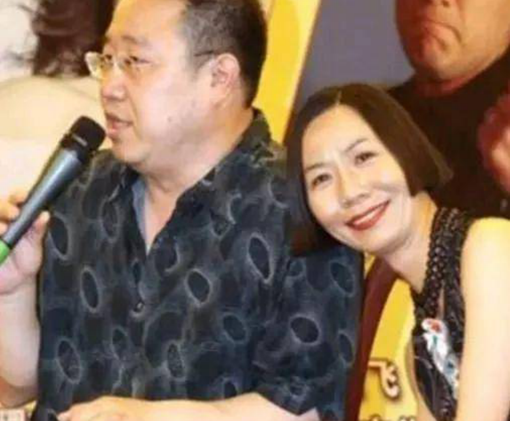 英达|因太丑被北影破格录用，今嫁老外开酒庄！英达：她是我的秘密武器