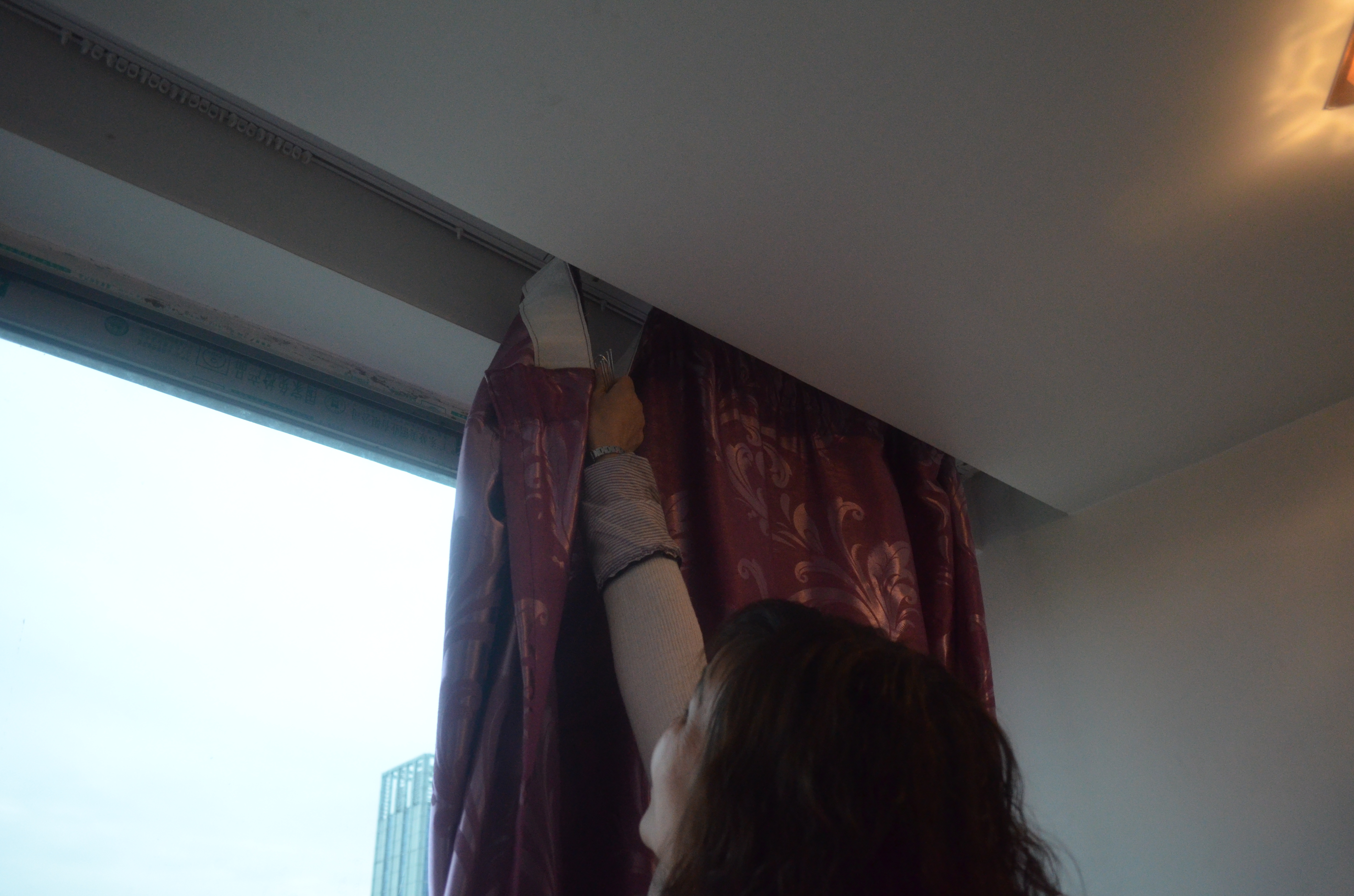 每种窗帘都有“最佳洗涤法”,一文总结清楚,简单实用,不用花钱