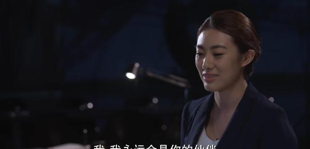 赵默笙|《何以笙箫默》婚后被告知：你太太和亿万富豪有个养子