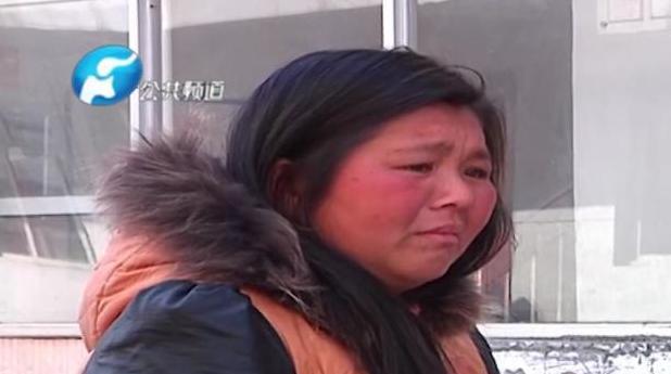 纪实儿媳房间垃圾成堆,婆婆看不下去说几句,竟遭儿媳泼尿暴打