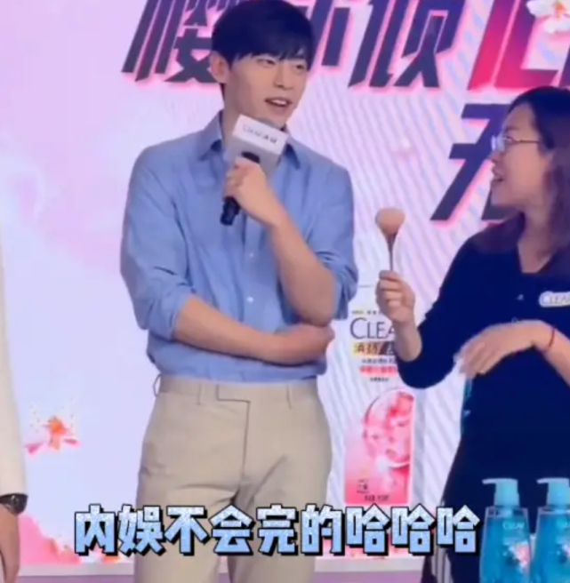 邓伦|邓伦：老同学一句话透露人品，他的黑历史绝对不仅仅是偷税漏税