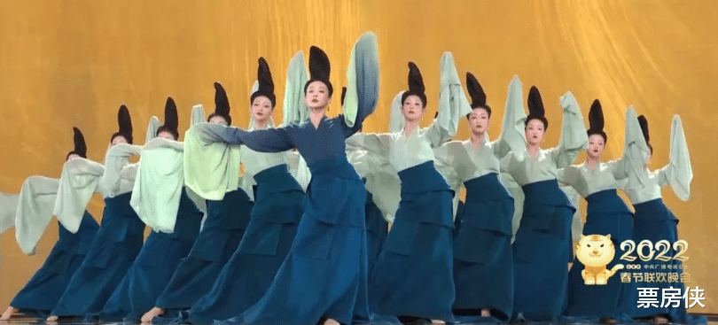 春晚|虎年春晚收视：马凡舒等主持人开场就破17，贾玲小品语言节目第一