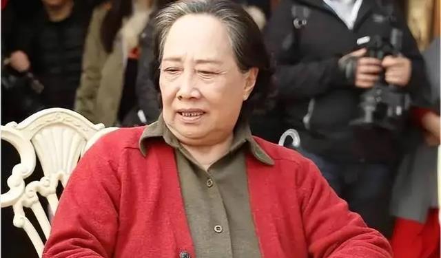 孙桂田|“国民姥姥”孙桂田:两婚两离净身出户,儿女因上亿家产与她决裂