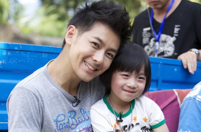 爸爸去哪儿|《爸爸去哪儿》10位孩子变化大：石头粗犷，Kimi最神秘，康康硬气