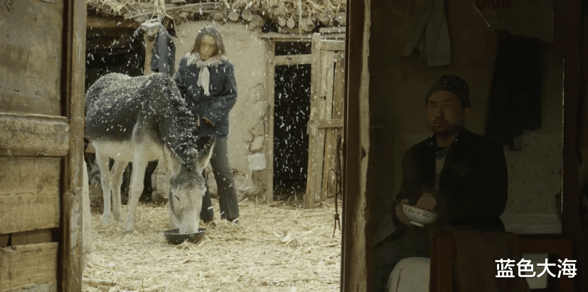 隐入尘烟|收获10亿网友好评却突然下架!《隐入尘烟》到底动了谁的蛋糕?