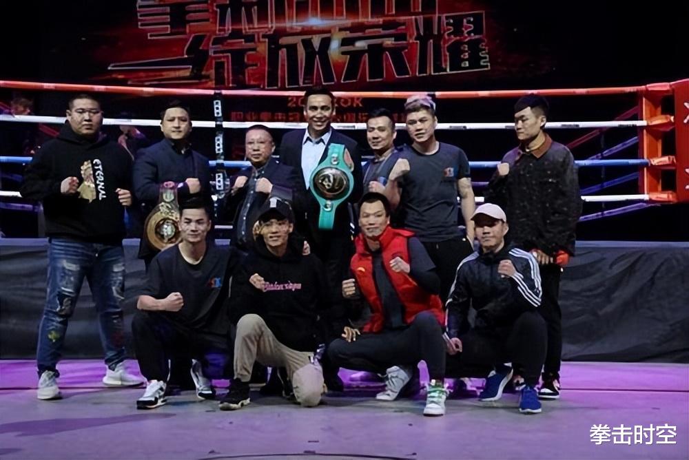 高职|中国职业拳击废了?国内仅剩四位知名拳手,乌合之众不得不改行了