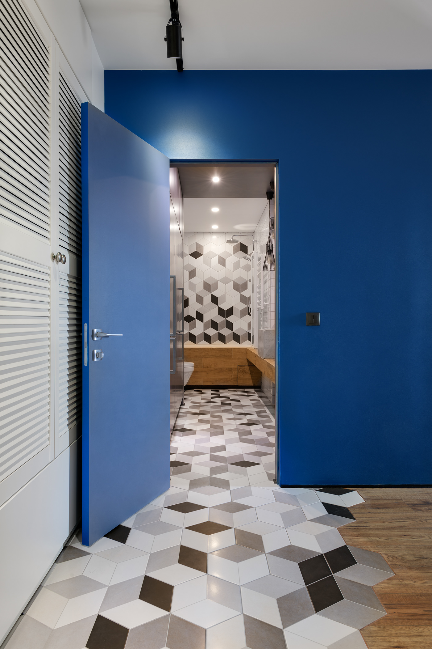 77平米的现代风二居室,装修设计超凡脱俗,温馨舒适