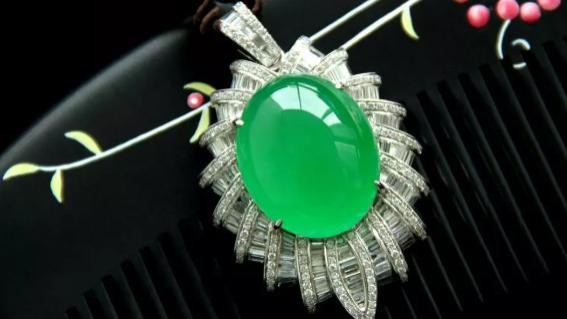 翡翠|三分形似，七分神似！翡翠中的“三七定律”，你听说过吗？