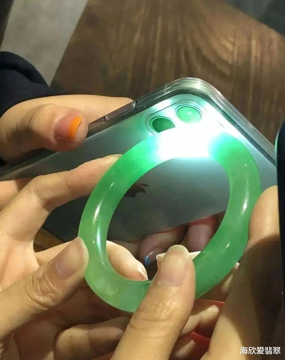 翡翠|买翡翠的六句金句,色差一等,价差十倍!