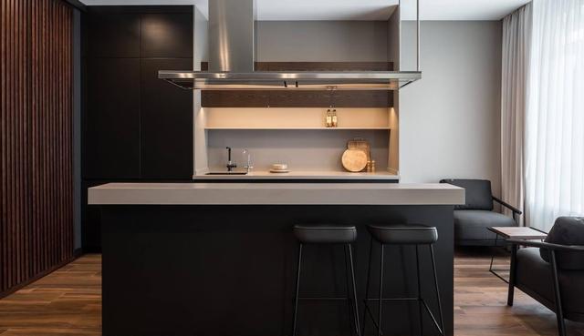 152自然时尚的材质,简约经典的风格,打造一个20年也不过时的家