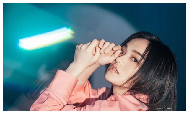 徐佳莹|38岁金曲天后自爆将生女!网友:恭喜,但她什么时候结的婚?