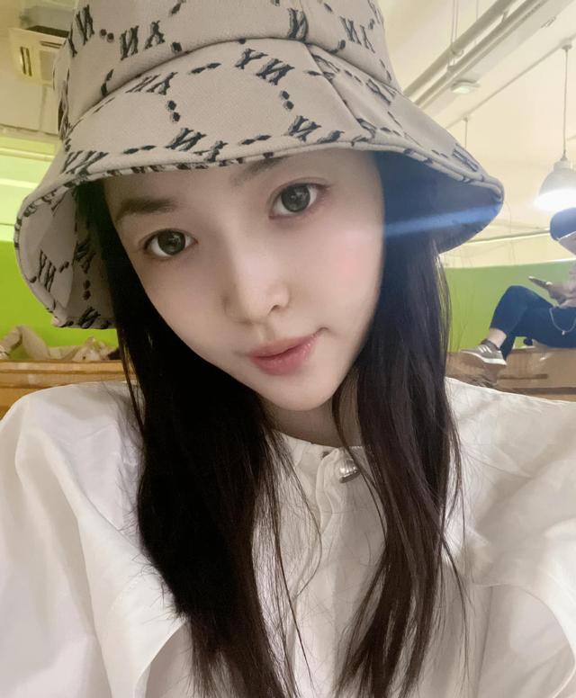 邱淑贞|王钟瑶出演乡村爱情？装扮似村花，网友直言人好看穿什么都好看！