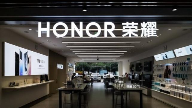 荣耀|华为赠言：不要再藕断丝连，做全球的竞争对手