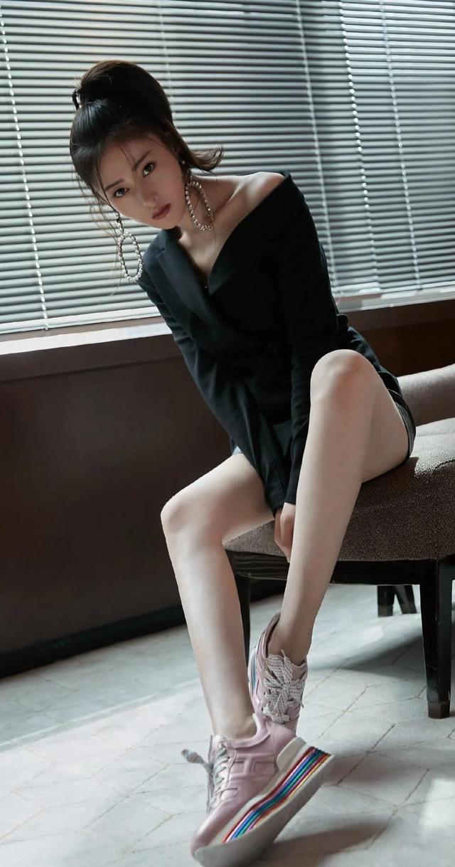 张天爱|张天爱,一袭长裙宛如仙