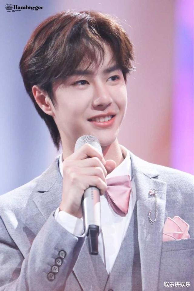 王一博|陈烁摔倒是因为王一博技术差?制片人辟谣:他是在演“屡次摔倒”