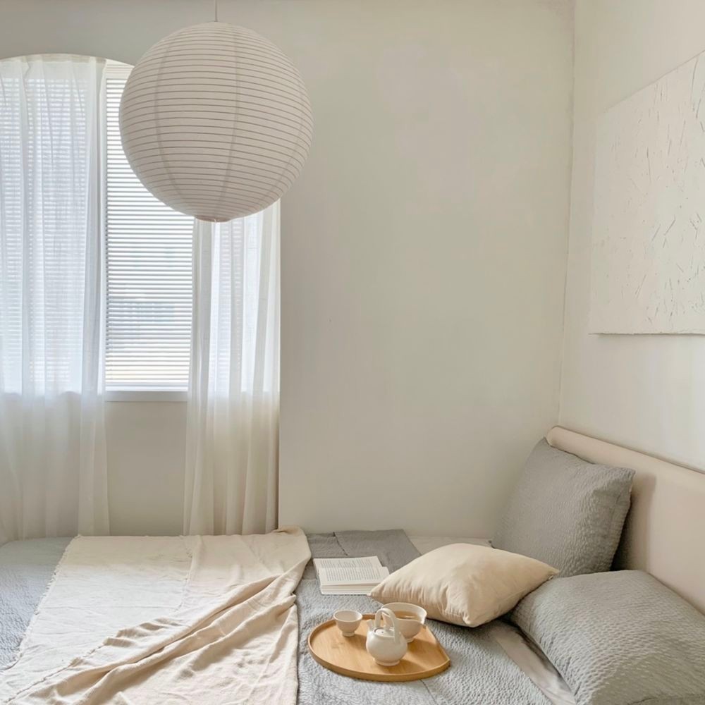 别人不要的一楼被她买了,大白墙极简“穷装”后,家反而明亮舒适