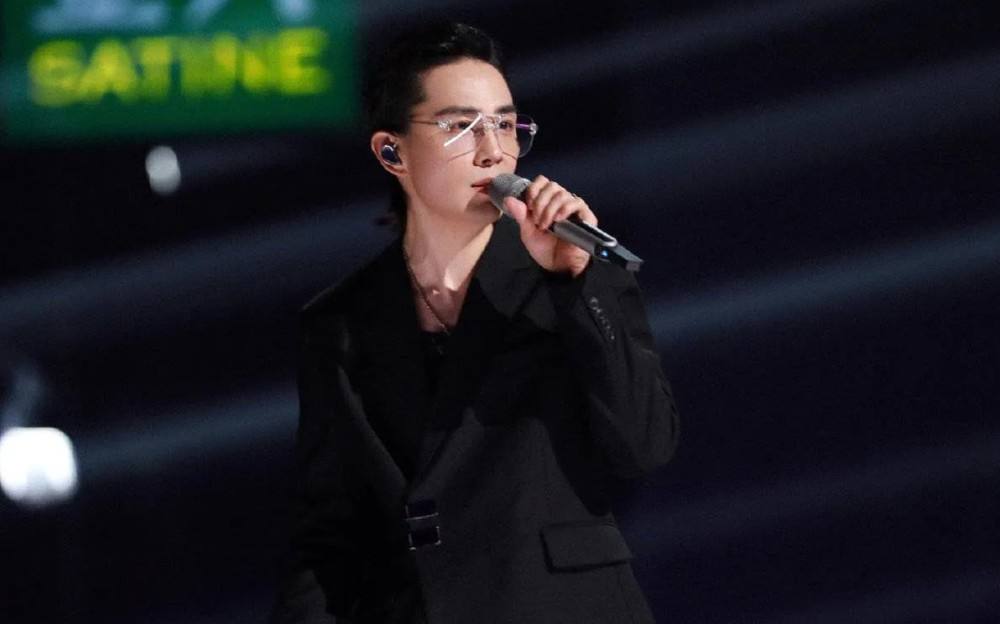 芒果台|李玟加盟华纳音乐之后，杨千嬅也加盟，芒果台“造星”能力太强了