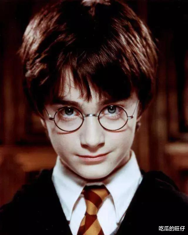 哈利·波特|《哈利波特》21年后：女主瘦脱相，俩男主长残，有的配角酷帅逆袭