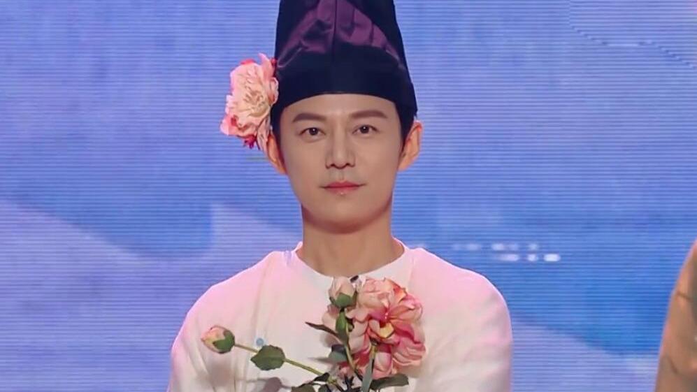 芒果台|芒果综艺扮古装，一群小鲜肉没了包装，还没何老师的扮相看着顺眼