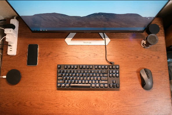 meta|2022年了，开箱个桌面，一起来分享你的桌面好物呗