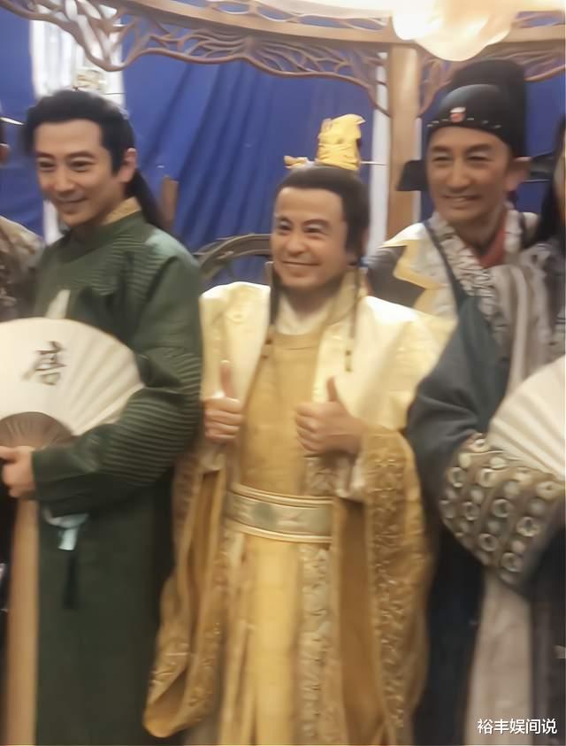 吴启华|五位香港老戏骨齐聚内地拍戏，平均年龄超50岁，三位长期定居大陆