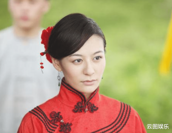 江若琳|曹云金前女友晒泳衣照庆生!35岁身材曼妙,与富豪老公出国很惬意